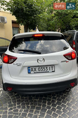 Позашляховик / Кросовер Mazda CX-5 2013 в 