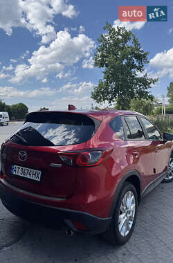 Позашляховик / Кросовер Mazda CX-5 2013 в 
