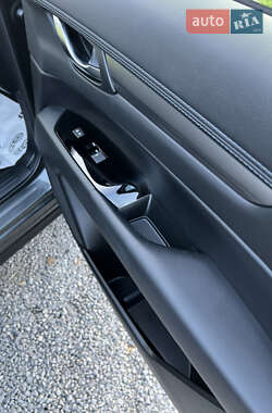 Внедорожник / Кроссовер Mazda CX-5 2022 в 