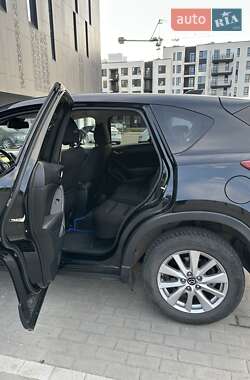 Позашляховик / Кросовер Mazda CX-5 2013 в 