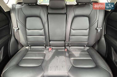Позашляховик / Кросовер Mazda CX-5 2020 в 