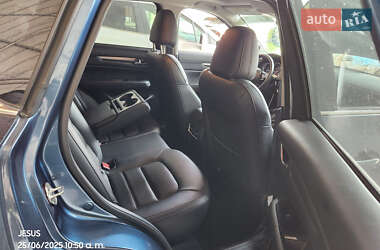 Позашляховик / Кросовер Mazda CX-5 2021 в 