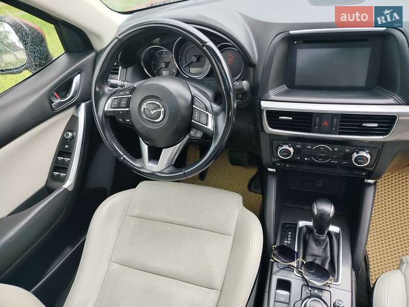 Внедорожник / Кроссовер Mazda CX-5 2015 в Богородчанах