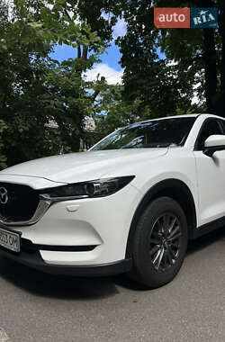 Внедорожник / Кроссовер Mazda CX-5 2017 в Киеве