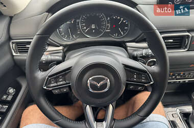 Позашляховик / Кросовер Mazda CX-5 2020 в 