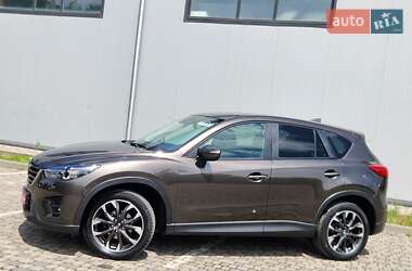 Позашляховик / Кросовер Mazda CX-5 2016 в 