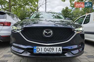 Внедорожник / Кроссовер Mazda CX-5 2017 в Киеве