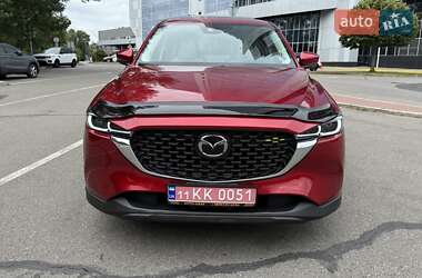 Внедорожник / Кроссовер Mazda CX-5 2023 в 