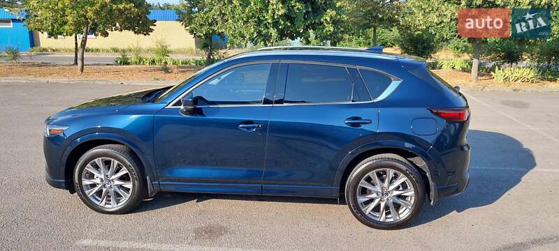 Позашляховик / Кросовер Mazda CX-5 2023 в Дніпрі
