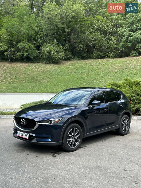Внедорожник / Кроссовер Mazda CX-5 2017 в 