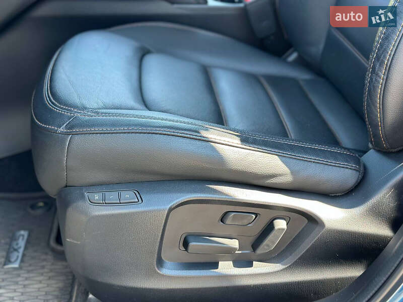 Позашляховик / Кросовер Mazda CX-5 2023 в Дніпрі
