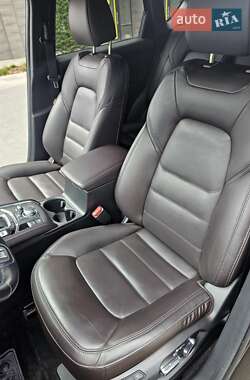 Внедорожник / Кроссовер Mazda CX-5 2021 в 