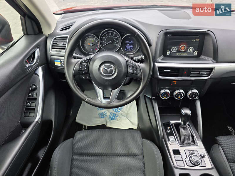 Позашляховик / Кросовер Mazda CX-5 2015 в Луцьку
