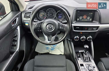 Позашляховик / Кросовер Mazda CX-5 2015 в 