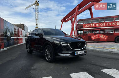 Внедорожник / Кроссовер Mazda CX-5 2018 в 