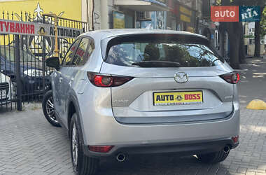 Позашляховик / Кросовер Mazda CX-5 2017 в 
