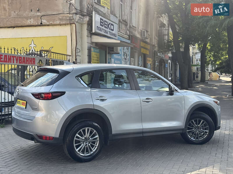 Позашляховик / Кросовер Mazda CX-5 2017 в Миколаєві