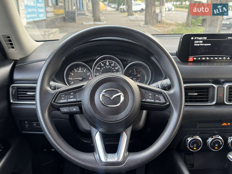 Позашляховик / Кросовер Mazda CX-5 2017 в Миколаєві