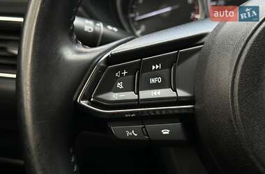Позашляховик / Кросовер Mazda CX-5 2020 в 