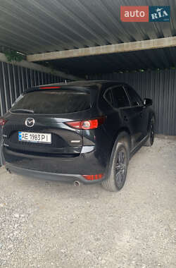 Внедорожник / Кроссовер Mazda CX-5 2017 в 