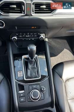 Внедорожник / Кроссовер Mazda CX-5 2024 в 