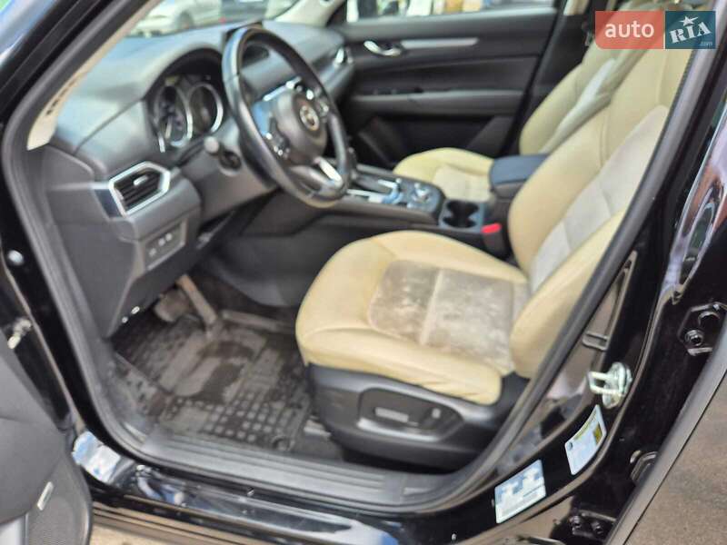 Внедорожник / Кроссовер Mazda CX-5 2018 в Киеве