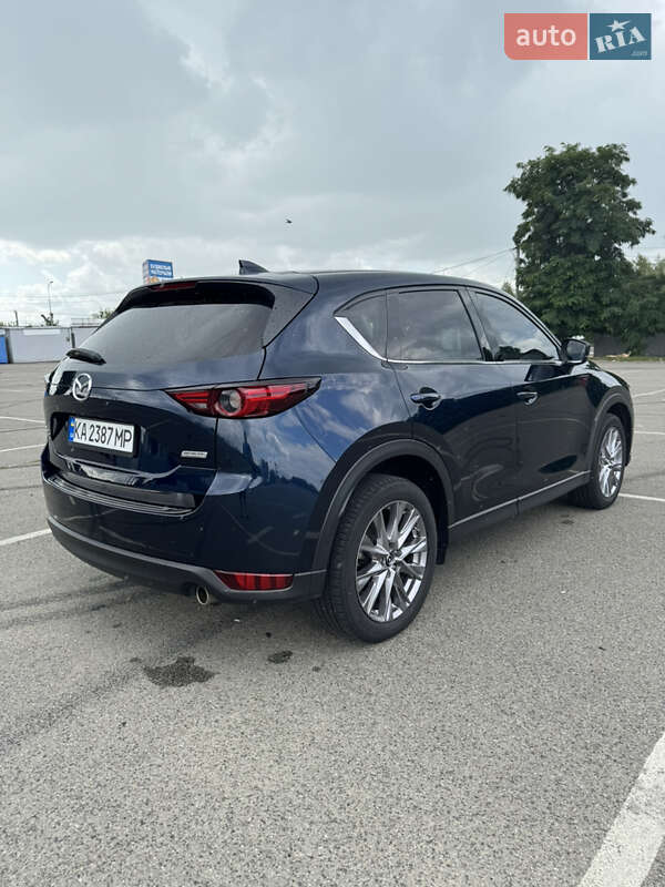 Внедорожник / Кроссовер Mazda CX-5 2019 в Белогородке
