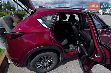 Позашляховик / Кросовер Mazda CX-5 2019 в 