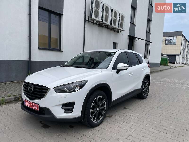 Позашляховик / Кросовер Mazda CX-5 2015 в 