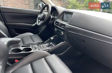 Позашляховик / Кросовер Mazda CX-5 2015 в 