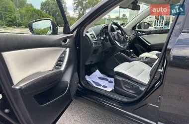 Внедорожник / Кроссовер Mazda CX-5 2016 в 