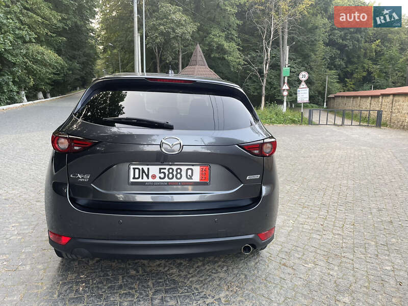 Внедорожник / Кроссовер Mazda CX-5 2018 в Черновцах