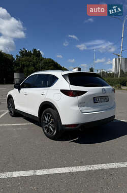 Внедорожник / Кроссовер Mazda CX-5 2018 в 