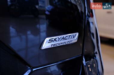 Внедорожник / Кроссовер Mazda CX-5 2019 в 