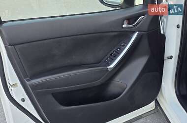 Внедорожник / Кроссовер Mazda CX-5 2015 в 