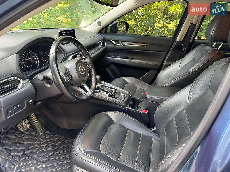 Внедорожник / Кроссовер Mazda CX-5 2019 в Киеве