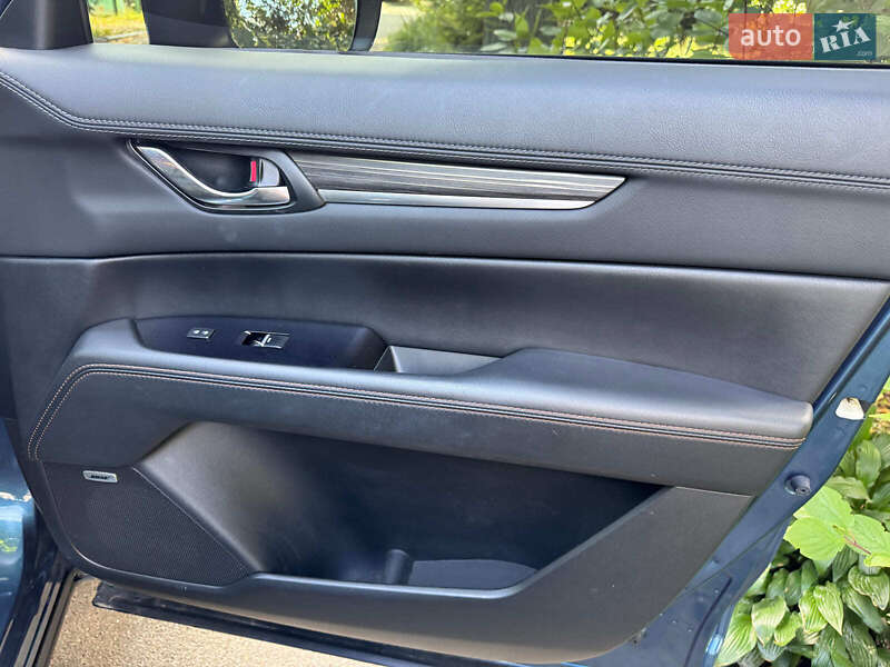 Внедорожник / Кроссовер Mazda CX-5 2019 в Киеве