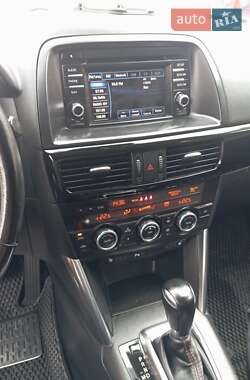 Позашляховик / Кросовер Mazda CX-5 2014 в 
