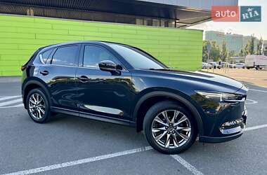 Внедорожник / Кроссовер Mazda CX-5 2018 в 
