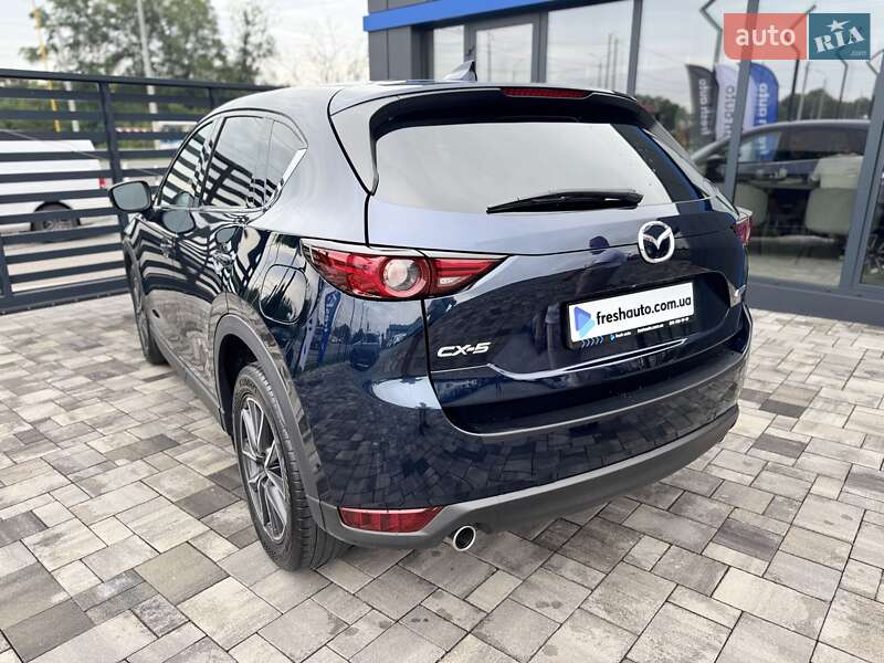 Позашляховик / Кросовер Mazda CX-5 2017 в Рівному