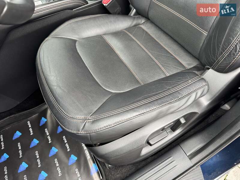 Позашляховик / Кросовер Mazda CX-5 2017 в Рівному