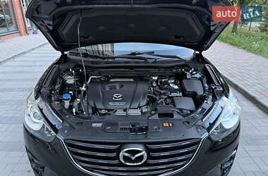 Внедорожник / Кроссовер Mazda CX-5 2016 в 