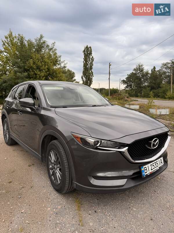 Внедорожник / Кроссовер Mazda CX-5 2017 в Полтаве