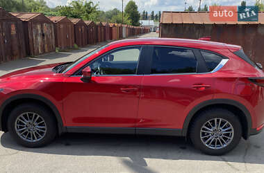 Внедорожник / Кроссовер Mazda CX-5 2018 в 