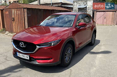Внедорожник / Кроссовер Mazda CX-5 2018 в 