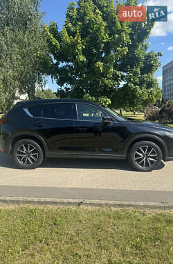 Внедорожник / Кроссовер Mazda CX-5 2017 в 