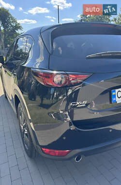 Внедорожник / Кроссовер Mazda CX-5 2017 в 