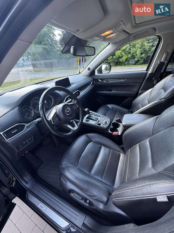 Позашляховик / Кросовер Mazda CX-5 2017 в Чернігові