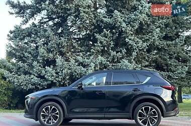 Внедорожник / Кроссовер Mazda CX-5 2023 в 