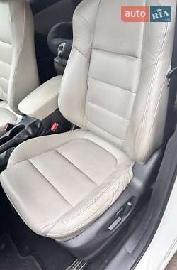 Внедорожник / Кроссовер Mazda CX-5 2012 в 